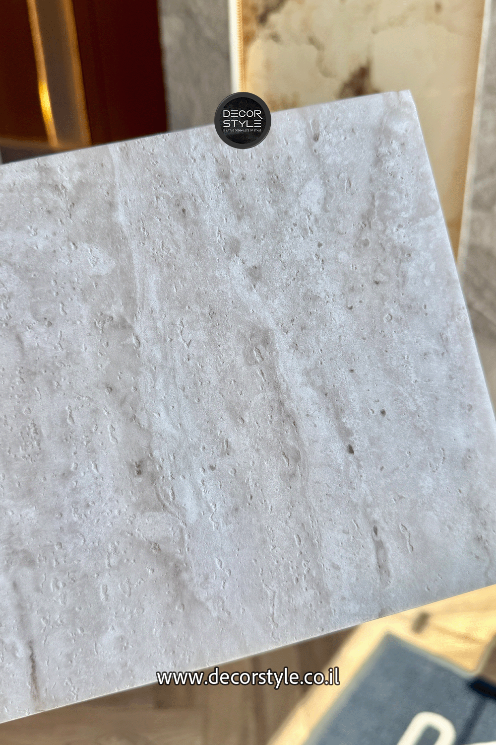 פלטת דמוי טרוורטין בגוון מינרלי | גודל 120/290 ס״מ