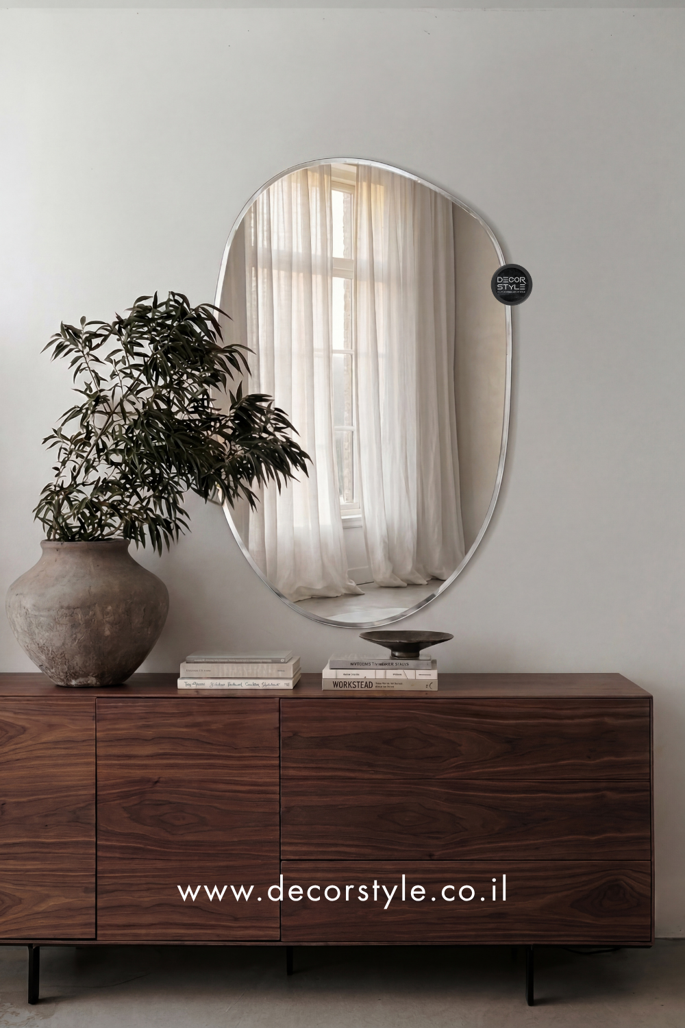 מראה אליפסה אסימטרית אמורפית לתלייה עם פאזה זכוכית קריסטל בלגית 5 ממ חיתוך CNC מדויק מראה קיר ללא מסגרת